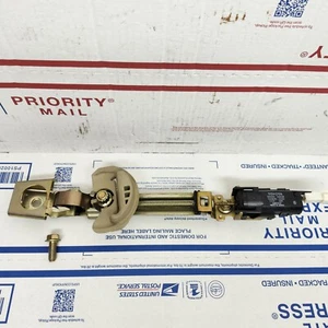 ✅99-00 Lexus LS400 XF20 Front Right Seat Belt Height Adjuster w/ Motor OEM - Picture 1 of 11