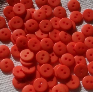LOT OF 100 dark ORANGE COLOR 2 HOLE 1/2  inch BUTTONS, NEW - Picture 1 of 2