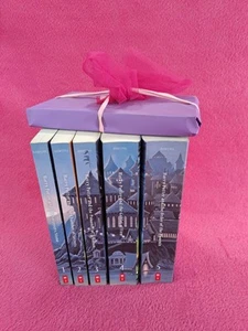 Harry Potter Libri Saga Castello Versione Inglese - Foto 1 di 4
