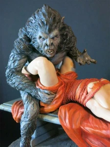Dracula and Lucy Diorama Resin Model Hobby Kit 100% ORIG CAST 06DCC01 - Picture 1 of 7
