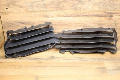 Juego de 11 cubiertas de rejilla de radiador negras de plástico para Kawasaki KX450 F KX 450 2011 Foto 1 de 4