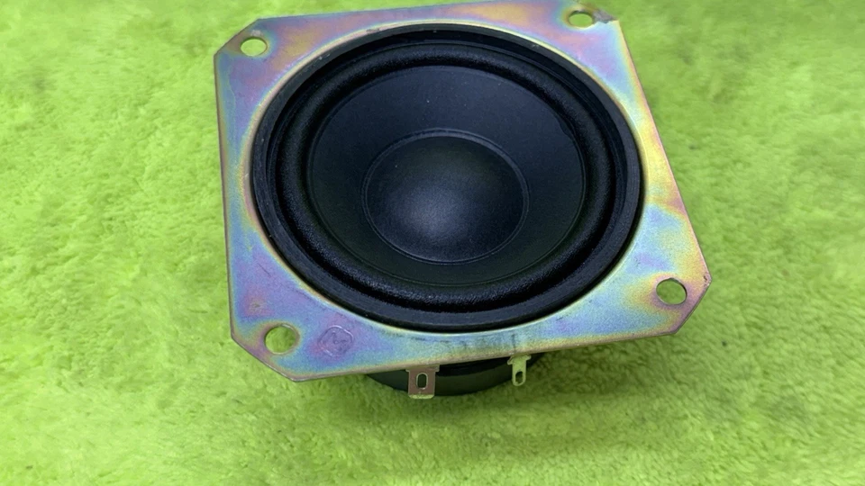 1X Controlador de Woofer Technics 3.5" EAS8P328A6 4 Ohm SB-S35 Otros Altavoces Funcionan Muy bien Foto 1 de 4