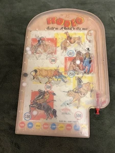 De colección Wolverine Juguete Pinball Rodeo Acción Mármol Juego Funciona Años 50 Vaquero EE. UU. - Imagen 1 de 4
