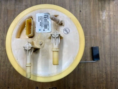 Bomba de combustible de admisión diésel Ford Ranger PX1 XL 2013 Foto 1 de 4