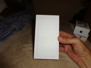 apple Iphone 6 space gray 64gb box only - Photo 1 sur 7