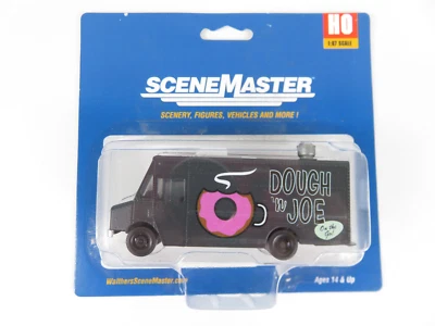 Walthers SceneMaster 949-12111 HO Morgan Olson Route Star Dough 'n Joe Food Van Foto 1 de 3
