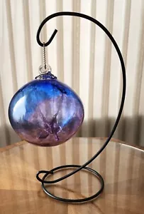 "Adorno de orbe de bola de bruja de vidrio soplado a mano atrapa el sol 6"" globo azul púrpura" - Imagen 1 de 13