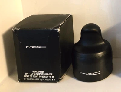 MAC Mineralize Foundation LSF 15 (lose) in LIGHT, neu im Karton, *letzte* - Bild 1 von 4