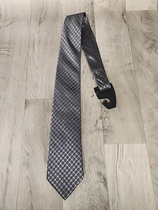 HERREN KRAWATTE GIANNI ITALY 100% SEIDE HAND MADE IN ITALY GRAU KARIERT rote Punkte - Bild 1 von 6