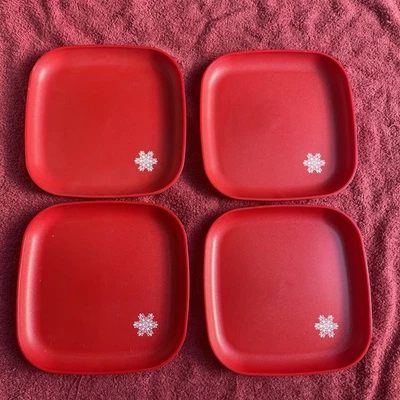 Juego de 4 platos de Navidad cuadrados vintage Tupperware de 8" hechos en EE. UU. Foto 1 de 4