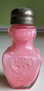 EAPG Victorian Cased Pink Glass Salt Pepper Shaker Narrow Based Scroll - Picture 1 of 21