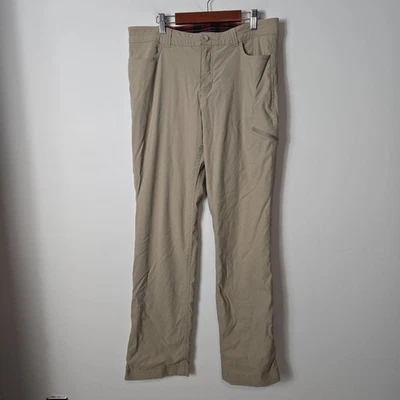 Eddie Bauer Women's Size 12 Rainier Fleece-Lined Cargo Straight Leg Pants - Image 1 of 4