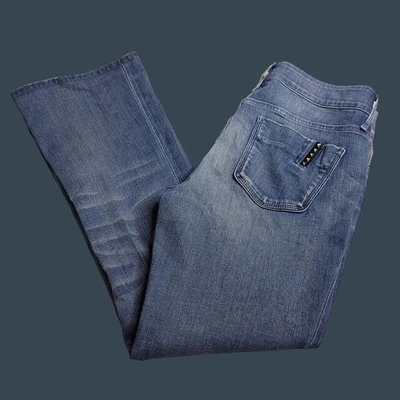 Pantalones de mezclilla acampanados Black Orchid para mujer 29 lavado medio desgastados elásticos alterados Foto 1 de 4