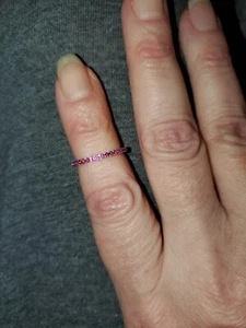 BOGO. Größe 5. Neu mit Etikett ROSA TURMALINBANDRING. - Bild 1 von 1