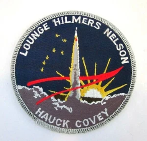 NASA Discovery Crew Patch Lounge Hilmers Nelson Hauck Covey 4" - Picture 1 of 2