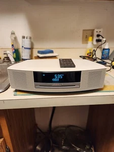 Bose Wave Music System CD Player AM/FM Model AWRCC2 With Remote CD Not Working - Picture 1 of 7