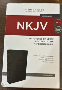 NKJV Holy Bible Center Column Reference Black Leathersoft Thomas Nelson ~ NIB - Imagen 1 de 5