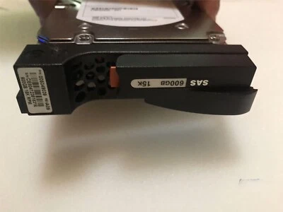 EMC V6-PS15-600U 600 005049039 005049906 600G 15K SAS VNXE3200 Storage Hard Disk - Image 1 of 3