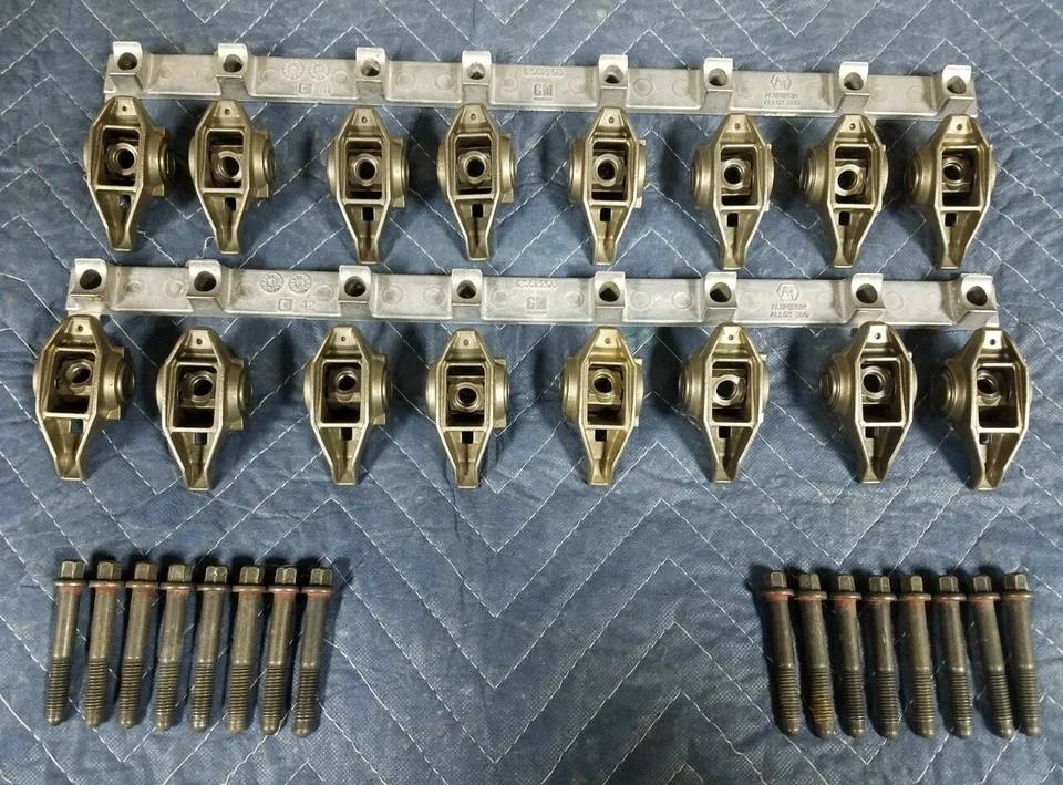 LS LS1 LS2 LS6 ROCKER ARMS WITH SUPPORT STANDS & BOLTS GM OEM LSX 5.3L 6.0L - Image 1 of 1