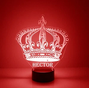 Kings Crown Light Up, Personalizada GRATIS, Lámpara de Escritorio LED, Regalo Grabado, con Control Remoto - Imagen 1 de 9