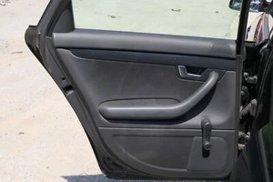1x A4 8E B6 Door Panelling Door Rear Left Soul, Black - Imagen 1 de 4
