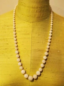 COLLAR VINTAGE 24" AMARILLO CLARO JADE GRADUADO CUENTAS ANUDADO A MANO 6MM-19MM - Imagen 1 de 5