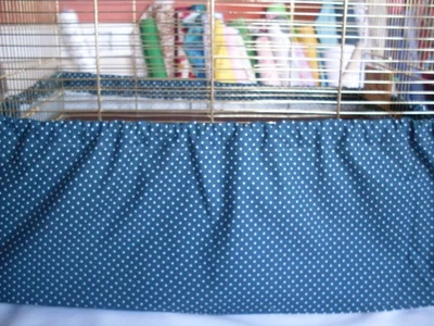 JAULA PARA PÁJAROS GRANDE ALGODÓN LUNARES VERDE OSCURO ORDENADA ~ 23 X 15 X 8 (58 x 38cms) Foto 1 de 2