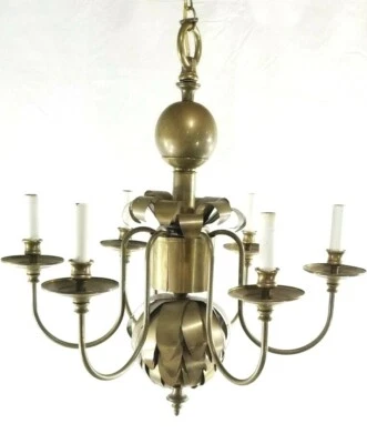 Araña de hoja de latón Hart Associates candelabro de 6 brazos  Foto 1 de 4