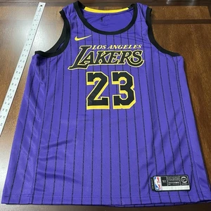 Camiseta Lebron James 2018-19 Los Angeles Lakers City Edition Swingman Talla XL 52 - Imagen 1 de 9