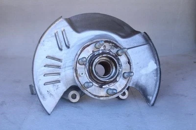 2021 CADILLAC XT5 RIGHT PASSENGER FRONT KNUCKLE SPINDLE HUB - Image 1 of 4