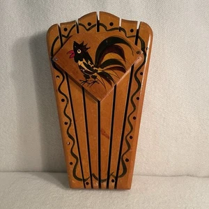 Vtg Wooden Knife Block With Handpainted Rooster Holds 5 Knives Wall Mount - Picture 1 of 5