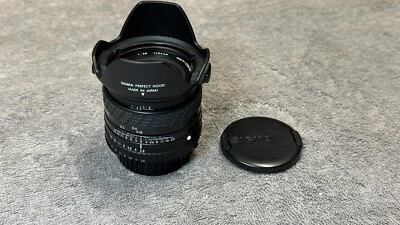 RARE Sigma 24mm f/2.8 MF Lens for Nikon 35MM AI Mount. Super wide II, With Hood. - Image 1 of 4