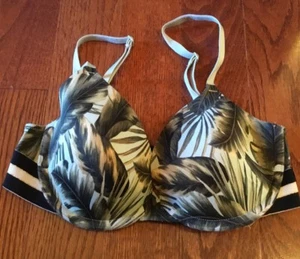 Victoria’s Secret PINK T-shirt Green Jungle Underwire Wear Everywhere Bra 32C - Picture 1 of 4
