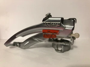Shimano Derailleur FD-C201 Silver 31,8mm Dual Pull 3-Fach Tourney - New NOS - Picture 1 of 3