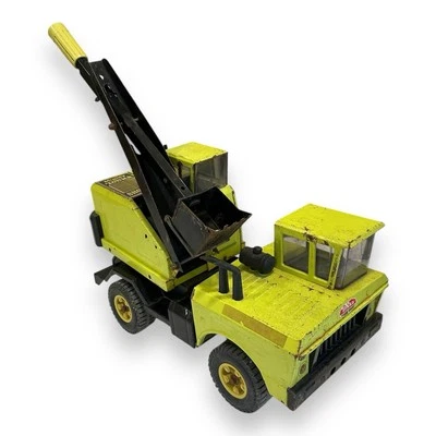 Green Tonka Mighty Shovel 3930  17” Pressed Steel  1970s Vintage Euclid Lime - Image 1 of 4