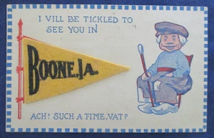 1910s Boone Iowa Dutch Kid Felt Pennant Greeting Postcard Cancel Postage Due - Imagen 1 de 2