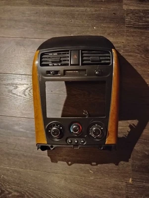 06-07 Saturn Vue Dash Radio Stereo Trim Panel Climate Bezel WOOD GRAIN OEM - Image 1 of 3