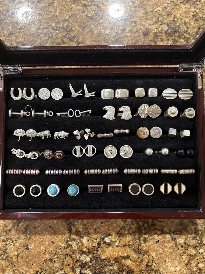 Gemelos Tiffany & Co - Mensaje para solicitud individual Foto 1 de 1