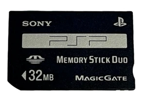 BRAND NEW  Genuine Sony 32mb Sony PSP Memory Stick Pro Duo Memory Card - Picture 1 of 4
