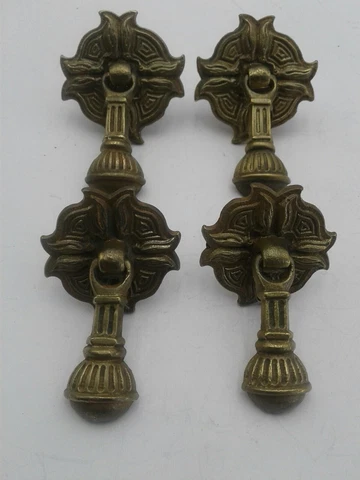 Antique / Vintage Brass Tear Drop Pull Handle Drawer / Door with Backplate Cover