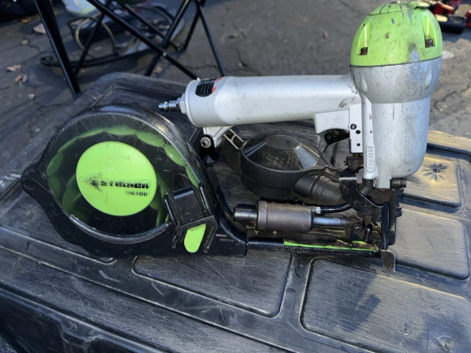 Stinger CN100B Pneumatic Cap Nailer, 1" Cap Diameter Air Nailer  - Image 1 of 4