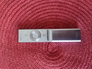 Mando a distancia original Samsung BN59-01270A para televisores QLED QLC QLF Q8C serie MU - Imagen 1 de 10