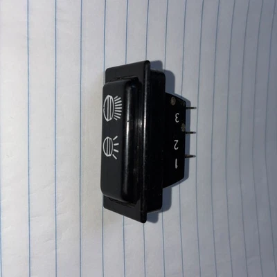 РЕДКИЙ НОВЫЙ ИЗ СТАРЫХ ЗАПАСОВ 150380 ПРОЗРАЧНЫЙ ПЕРЕКЛЮЧАТЕЛЬ ФАР HOOTERS TRIUMPH TR6 1970-77 GT6 TR250 - Изображение 1 из 4