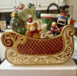Neu im Karton Sammlerstück Avon St Nicholas Collection Keramik Keksdose tolles Geschenk - Bild 1 von 16