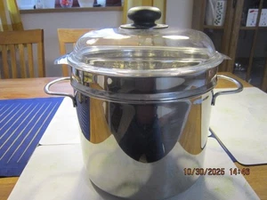 Edelstahl-Topf mit Einsatz zum Dünsten - Bild 1 von 5