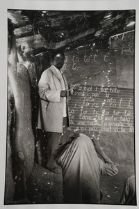 PHOTO Argentique Afrique Enfant reportage en Afrique 18X24cm 1990 Olivier Culman - Bild 1 von 1