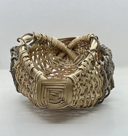 Vintage Primitive Twig & Grass Woven Gathering Basket Cover