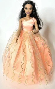 Barbie Fashionistas Muñeca Morena Latina Revestida - Imagen 1 de 4