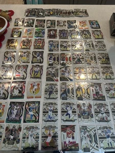 Lote de 100 tarjetas Panini NFL de 2023 y 2024 inserciones selectas de novatos color  - Imagen 1 de 4
