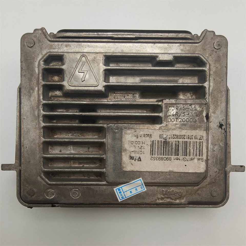 Módulo de control de lastre de faros HID de xenón verde Valeo 7 OEM 89089352 Foto 1 de 4
